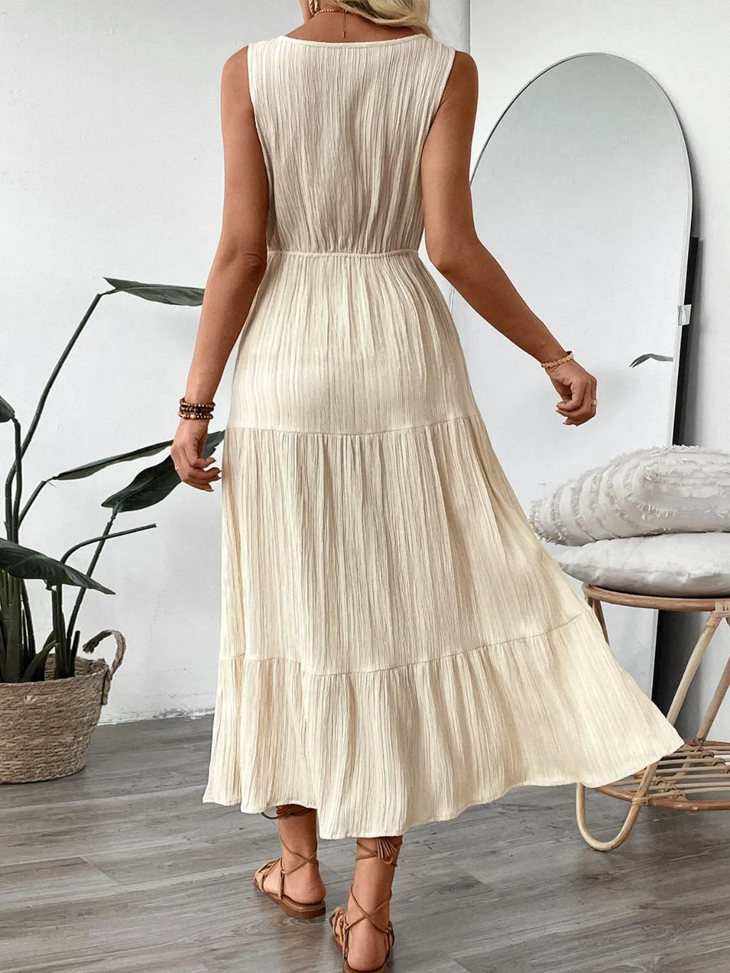 Decorative Button V-Neck Sleeveless Midi Tank Dress